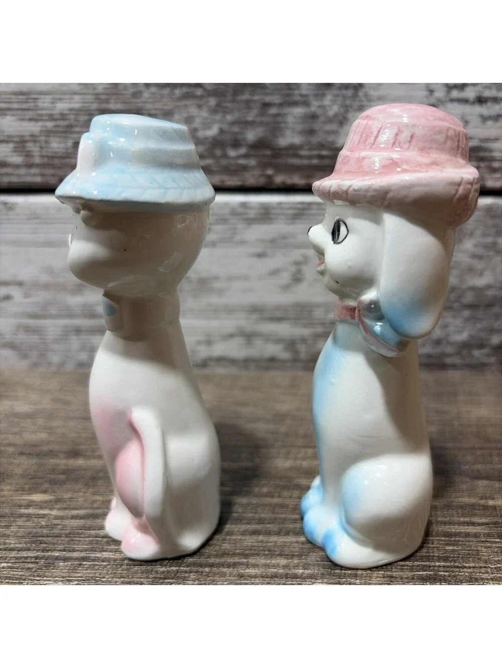 Vintage Anthropomorphic Salt and Pepper Shakers Long Necked Cat And Dog